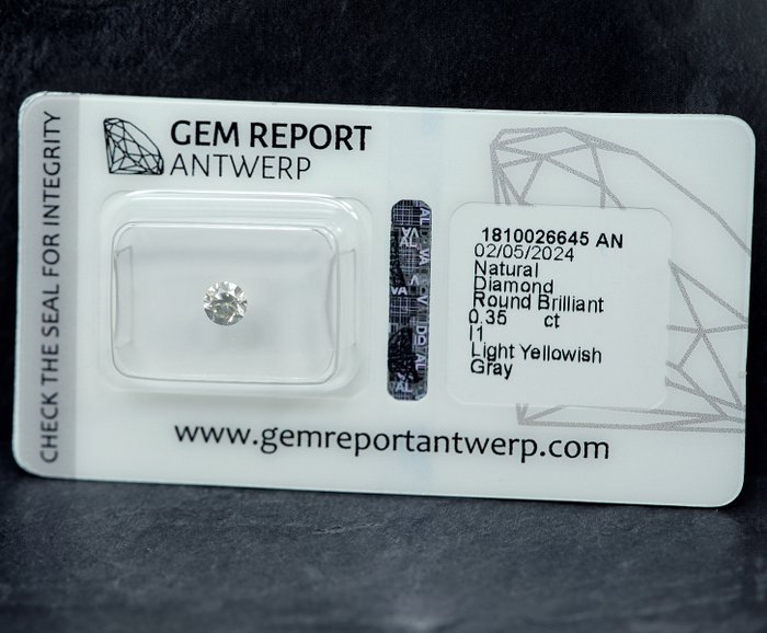 Ingen mindstepris - 1 pcs Diamant  (Naturfarvet)  - 0.35 ct - Light Gullig Grå - I1 - Gem Report Antwerp (GRA)