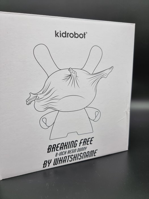 Whatshisname - Dunny: Breaking Free 8 inch Resin Art Figure