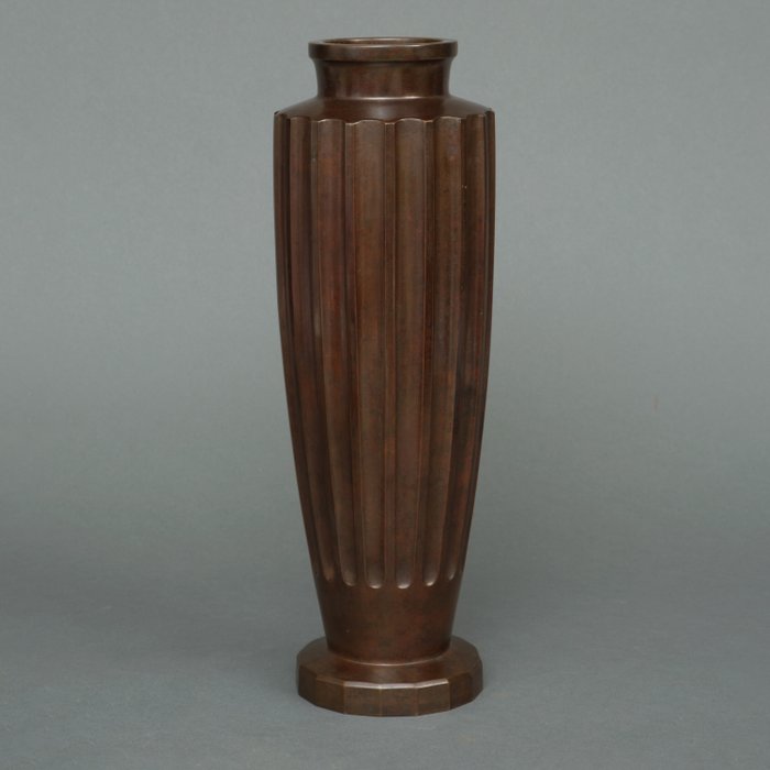 Baluster vase i bronze - Patineret bronze - Nakajima Yasumi II 中島保美 (1905-1986) - Japan - Midt-Shôwa-perioden (midten af det 20. århundrede)