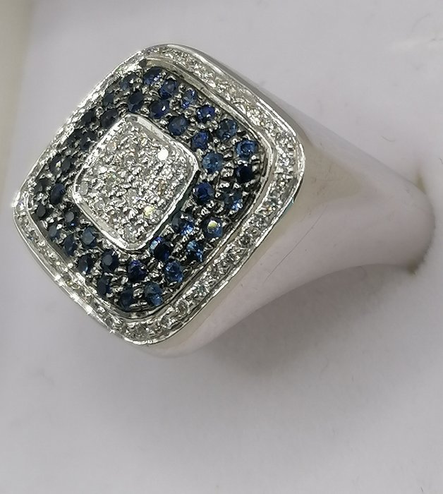 Ring - 18 kraat Hvidguld -  074ct tw Diamant (Natur)  - Safir