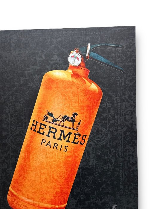 Daluxe Art - 1999 • H.ermes Fire Extinguisher • XL