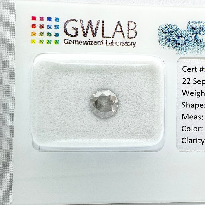 Ingen mindstepris - 1 pcs Diamant  (Naturfarvet)  - 0.52 ct - Rund - Fancy Grå - I2 - Gemewizard Gemological Laboratory (GWLab)