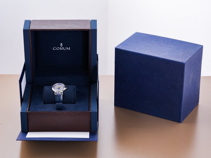 Corum - Meteorite Peary Limited Edition 18k White Gold - Mænd - 1990-1999