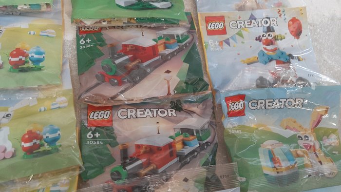 Lego - Creator - Diverse - 13 nieuwe zakjes - 2020+ - Danmark