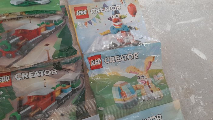 Lego - Creator - Diverse - 13 nieuwe zakjes - 2020+ - Danmark