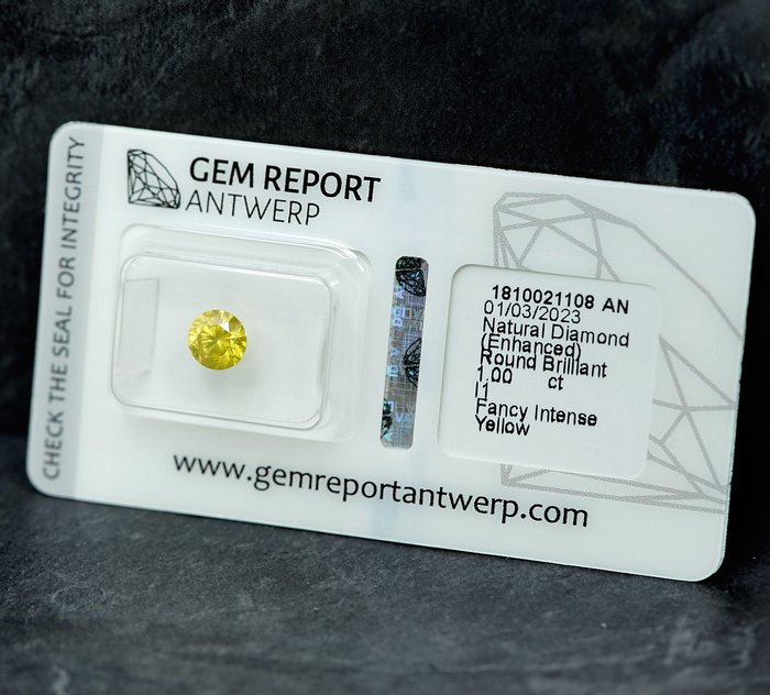 1 pcs Diamant  (Farvebehandlet)  - 1.00 ct - Fancy intense Gul - I1 - Gem Report Antwerp (GRA)