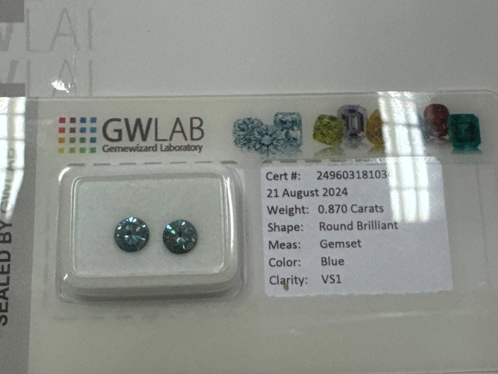 Ingen mindstepris - 2 pcs Diamant  (Farvebehandlet)  - 087 ct - Rund Blå - VS1 - Gemewizard Gemological Laboratory (GWLab) - Gul