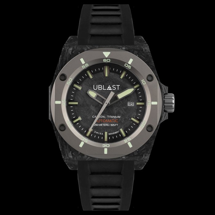 Ublast - Fusion - All Forget Carbon  Titanium - UBFSN47CA - Ingen mindstepris - Automatic Swiss MOVT - Mænd - Ny