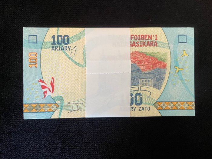 Verden. - 300 banknotes - various dates  (Ingen mindstepris)