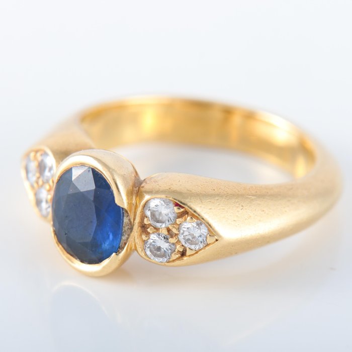 Ring - 18 kraat Gulguld Safir