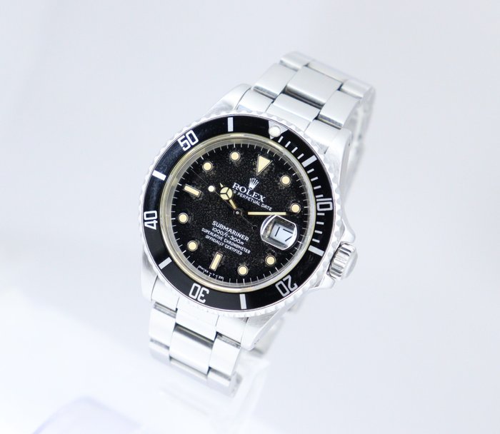 Rolex - Submariner Date - Ingen mindstepris - 16800 - Mænd - 1987