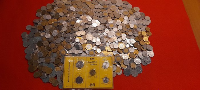 Italien. Italia. Lotto 7 Kg monete + serietta 1971  (Ingen mindstepris)