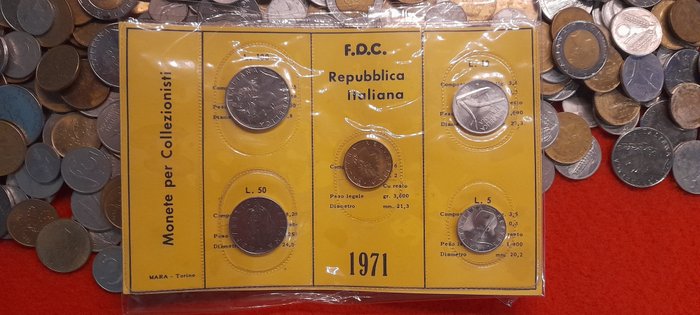 Italien. Italia. Lotto 7 Kg monete + serietta 1971  (Ingen mindstepris)