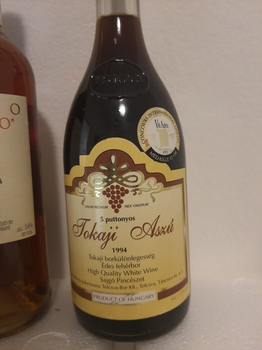 1996 S.Giusto Rentennano, 2000 Fattoria Zerbina Scacco Matto  1994 Tokaji Aszu 5 Puttonyos - Tokaj, Toscana - 3 0.375L  0.5L