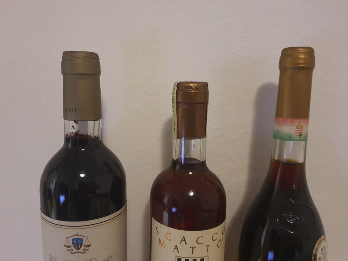 1996 S.Giusto Rentennano, 2000 Fattoria Zerbina Scacco Matto  1994 Tokaji Aszu 5 Puttonyos - Tokaj, Toscana - 3 0.375L  0.5L