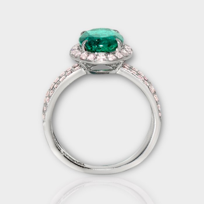 Ingen mindstepris - Ring - 18 kraat Hvidguld -  2.73ct. tw. Smaragd - Diamant - IGI 2,12 ct Intens Green