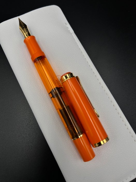 Pelikan - M200 Orange Delight. - Fyldepen