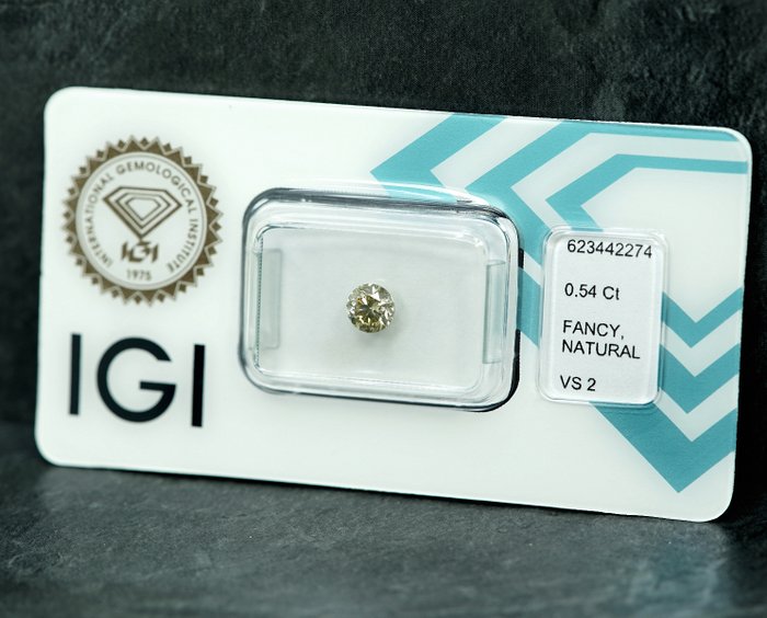 1 pcs Diamant  (Naturfarvet)  - 0.54 ct - Fancy light Grålig Gul - VS2 - International Gemological Institute (IGI)