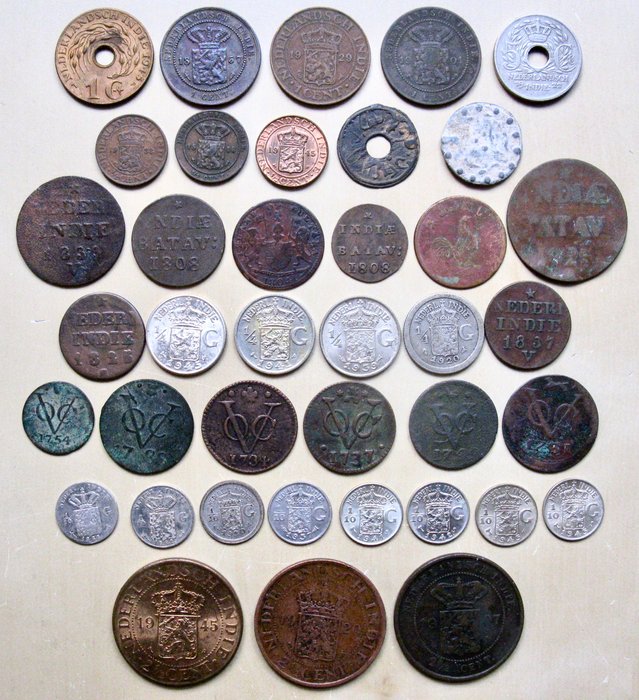 Hollandsk Ostindien, VOC. Colonial Collection with 39 different old coins 1734-1945 including silver  (Ingen mindstepris)