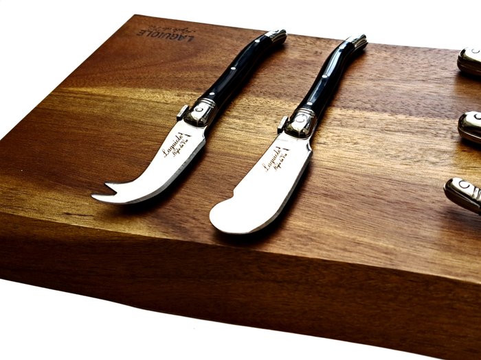 Laguiole - 5x Cheese knives - Acacia Wood Serving Board - style de - Bordknive sæt (6) - Akacie træ