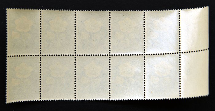 Holland 1952/1960 - To serier sommerfrimærker (blomster) i blokke af 10 stk - NVPH 583/587, 738/742