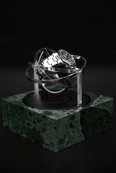 Marble Watch Winder - Limited Edition xxx/287 - Silver/Green Marble The Voyager 1 by Elbrus Horology