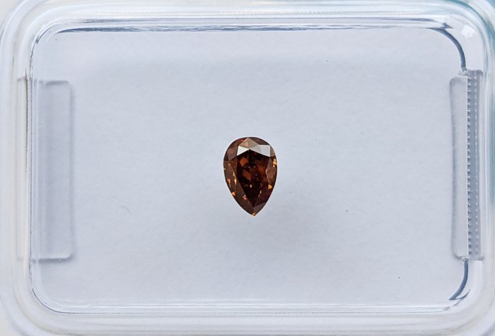 Ingen mindstepris - 1 pcs Diamant  (Naturfarvet)  - 0.24 ct - Pære - Fancy dark Orange - VS1 - International Gemological Institute (IGI)