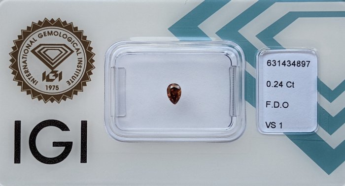 Ingen mindstepris - 1 pcs Diamant  (Naturfarvet)  - 0.24 ct - Pære - Fancy dark Orange - VS1 - International Gemological Institute (IGI)