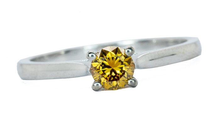 Ring - 18 kraat Hvidguld -  0.42ct. tw. Diamant (Naturfarvet) - Meget sjælden naturlig gul