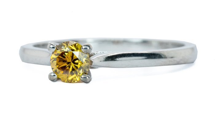 Ring - 18 kraat Hvidguld -  0.42ct. tw. Diamant (Naturfarvet) - Meget sjælden naturlig gul