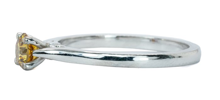 Ring - 18 kraat Hvidguld -  0.42ct. tw. Diamant (Naturfarvet) - Meget sjælden naturlig gul