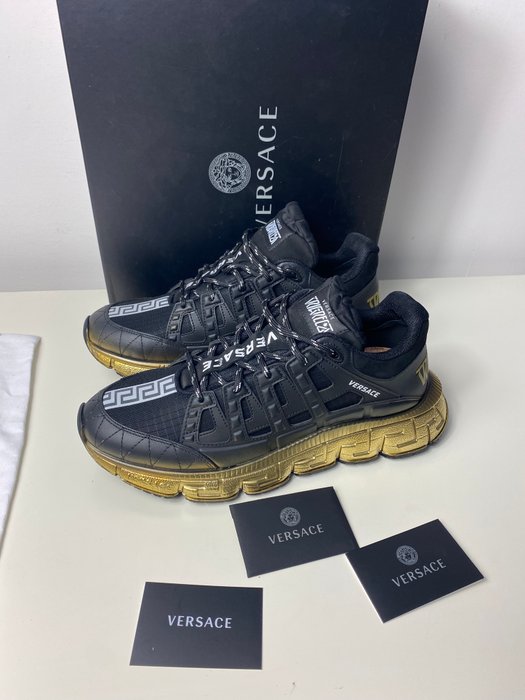 Versace - Sneakers - Størelse: 44 (EU/IT) / 10 (UK) / 11 (US) - Nyt med labels