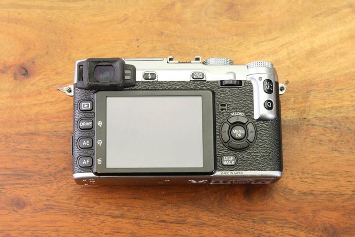 Fuji Fujifilm X-E1 Body + accessoires Digitalkamera