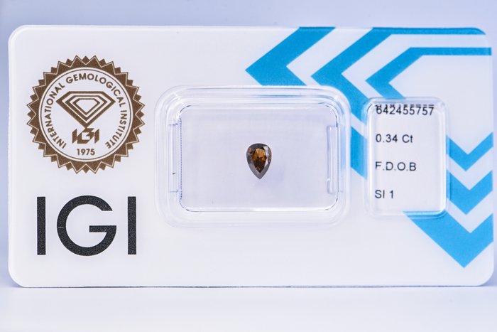 Ingen mindstepris - 1 pcs Diamant  (Naturfarvet)  - 0.34 ct - Pære - Fancy deep Orange nuance Brun - SI1 - International Gemological Institute (IGI)