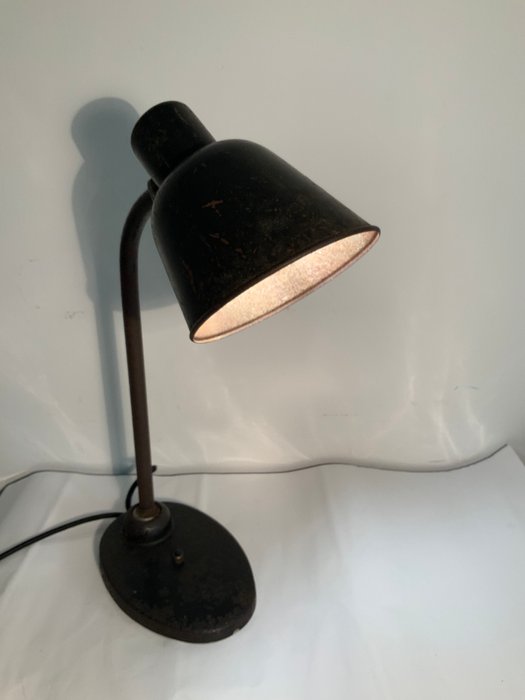 Bünte  Remmler - Skrivebordslampe - 2700 - Smedejern - Bunte  Brakeman skrivebordslampe