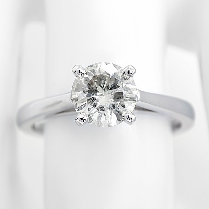 Ingen mindstepris - Ring - 14 karat Hvidguld -  0.72ct. tw. Diamant (Natur)