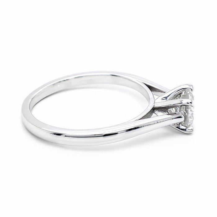 Ingen mindstepris - Ring - 14 karat Hvidguld -  0.72ct. tw. Diamant (Natur)