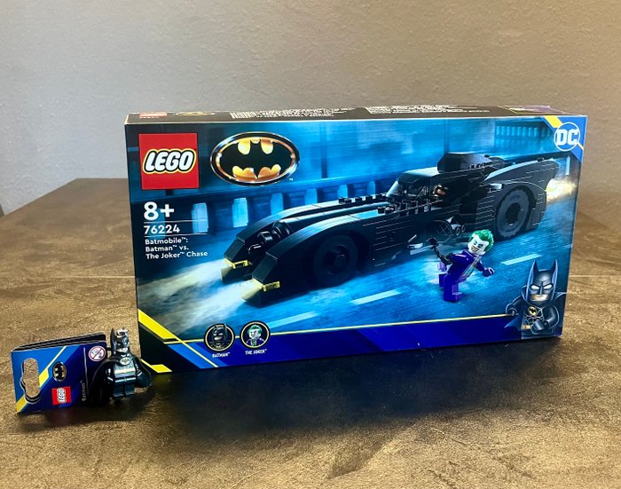 Lego - Lego Batmobile 76224 inseguimento Batman vs Joker - Portachiavi Lego Batman - Italien