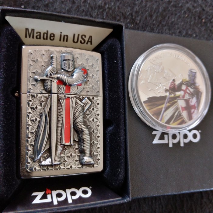 Zippo - Templer - brushed chrome case - with coin - new - Lommelighter - Stål (rustfrit) -  (2)