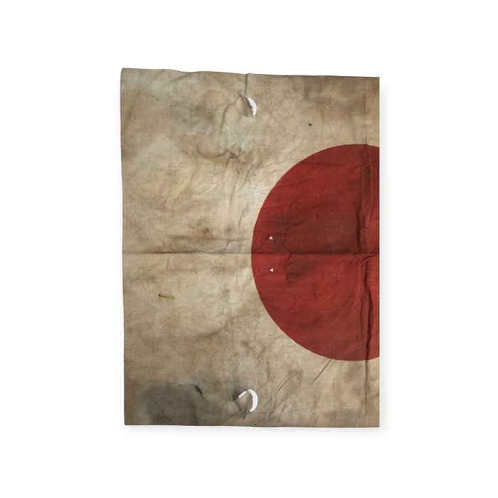 Japan - Flag - WWII-Era Vintage Japanese Nisshoki (Rising Sun Flag) - Authentic War Relic, 73.5 x 98.5 cm