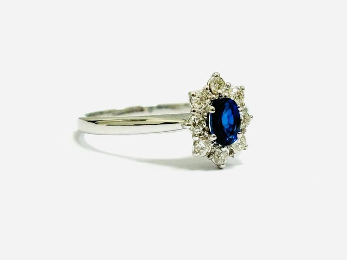 Ring - 18 kraat Hvidguld -  1.35ct. tw. Safir - Diamant - Fremstillet i Italien