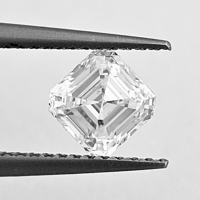 Diamant - 090 ct - Asscher - D (farveløs) - VS2