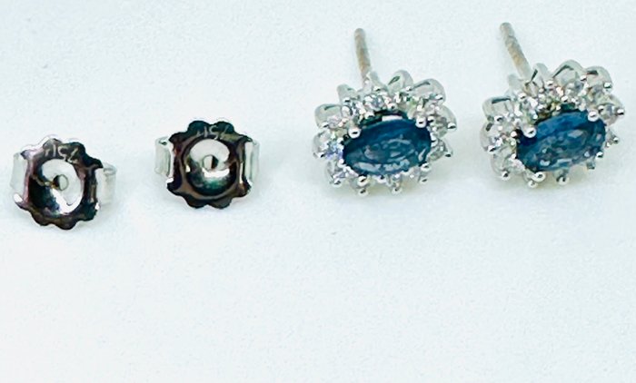 Ørestikkere - 18 kraat Hvidguld -  1.32ct. tw. Safir - Diamant