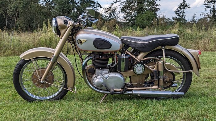 BSA - A7 - 500 cc - 1953