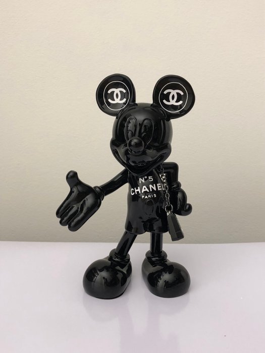 GF Exclusives - Chanel x Mickey Mouse Sculpture