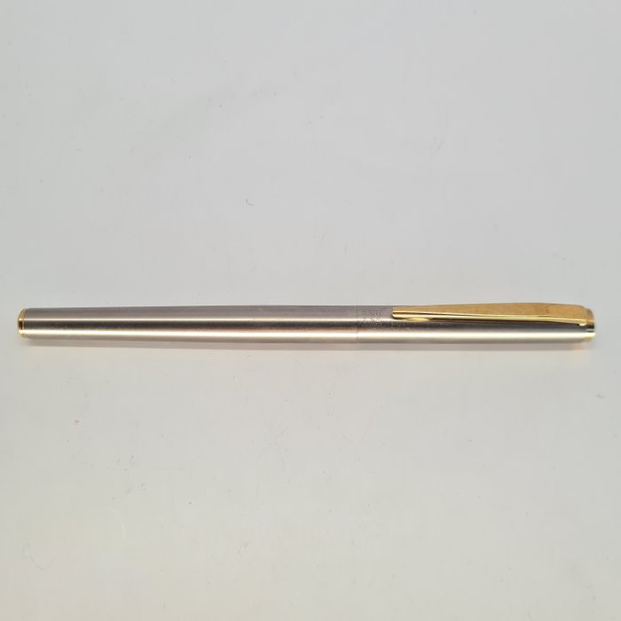 Montblanc - Noblesse - ref 1128 - 14k solid gold nib (EF) - 1980's - Fyldepen