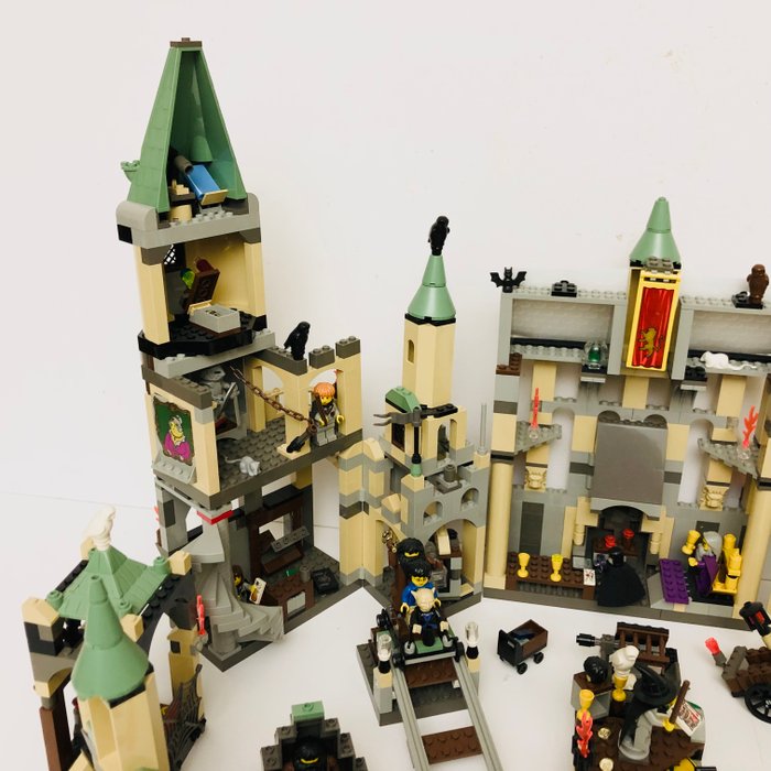 Lego - 4729-4709-4714-4707-4701-4702 - Harry Potter Zweinstein Castle - 1990-2000 - Danmark