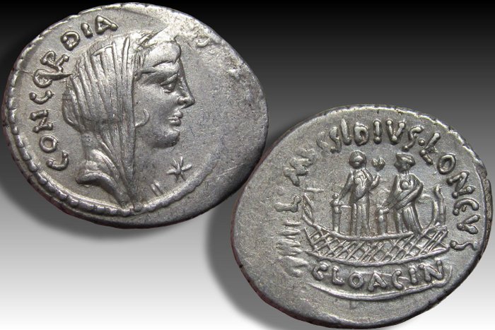 Romerska republiken L Mussidius Longus 42 BC Denarius Rome mint - Shrine of Venus Cloacina - variety with star symbol on obverse