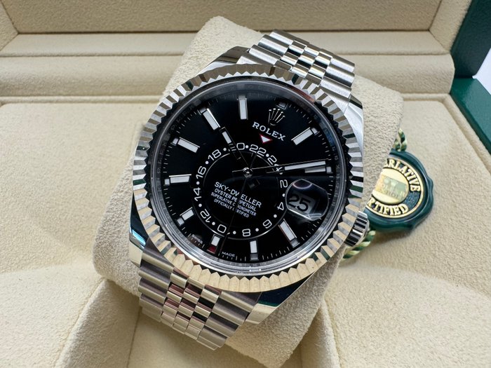 Rolex - Sky-Dweller - 326934 - Mænd - 2022