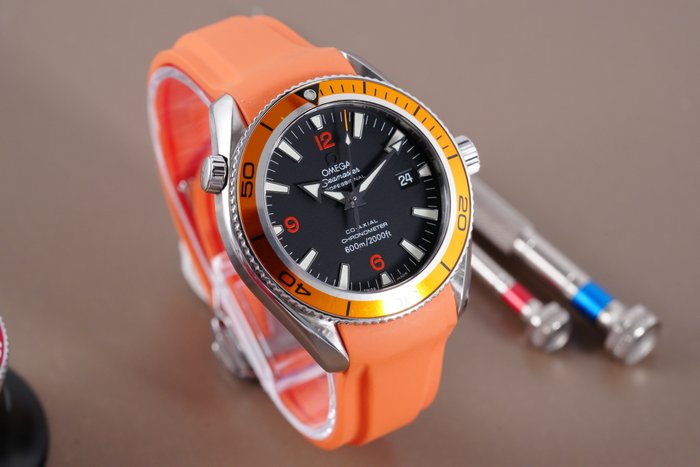 Omega - Seamaster Planet Ocean 600M Orange - 232.32.42.21.01.001 - Mænd - 2011-nu